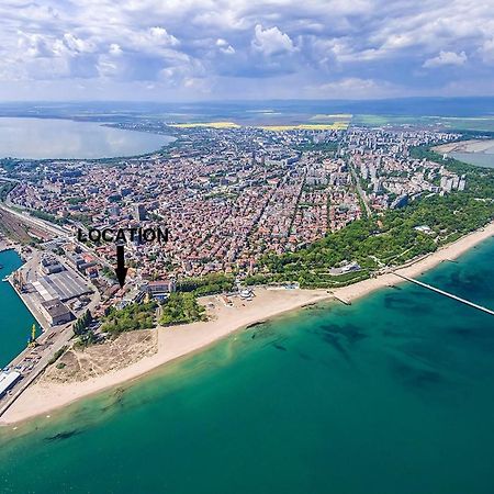 Unique Location Apartment With Parking Burgas Zewnętrze zdjęcie