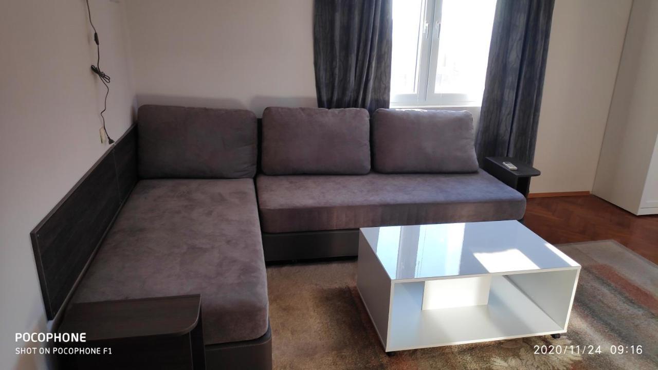 Unique Location Apartment With Parking Burgas Zewnętrze zdjęcie