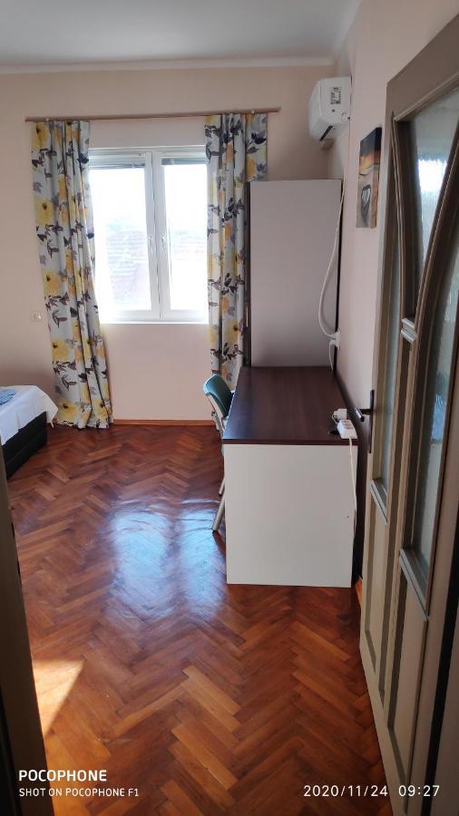 Unique Location Apartment With Parking Burgas Zewnętrze zdjęcie
