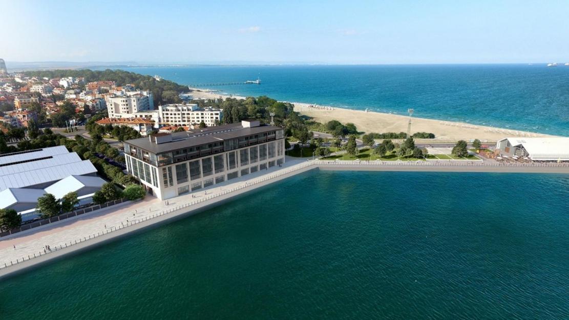 Unique Location Apartment With Parking Burgas Zewnętrze zdjęcie