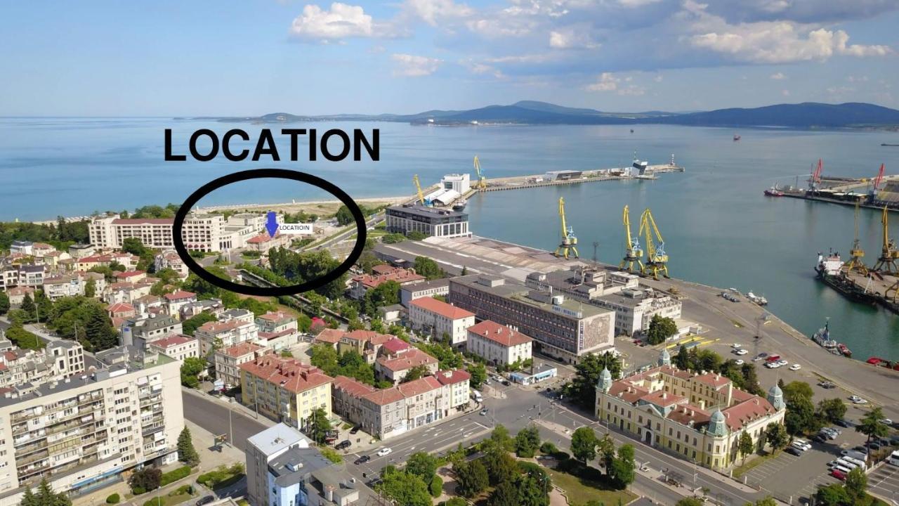 Unique Location Apartment With Parking Burgas Zewnętrze zdjęcie